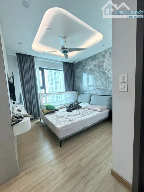 Bán gấp căn hộ chung cư 3PN 2VS, giá chỉ 9.9 tỷ. Tòa The Legacy Số 10 Lê Văn Thiêm. - 4