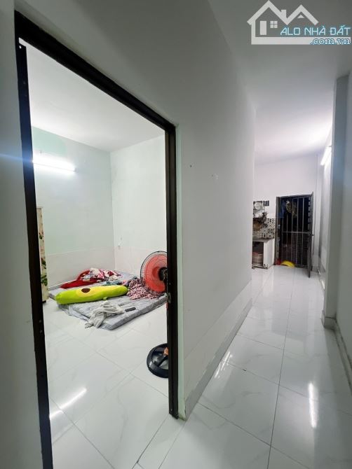 Bán nhà cấp 4 hẻm xe hơi vô nhà đường số 20 Linh Đông 4 tỷ 950 - 4