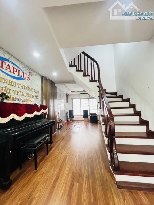 ĐẠI KIM - HOÀNG MAI - MẶT NGÕ THÔNG - Ô TÔ ĐỖ CỬA - 2 THOÁNG TRƯỚC SAU - 51m2 - 4