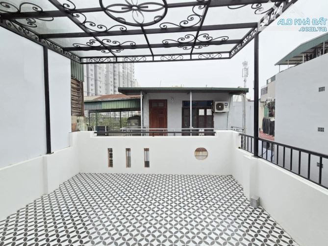 Bán nhà Cổ Nhuế, 35m-5tầng, MT 5.8m, nhà đẹp ở sướng, Full nội thất, sát ô tô - 4