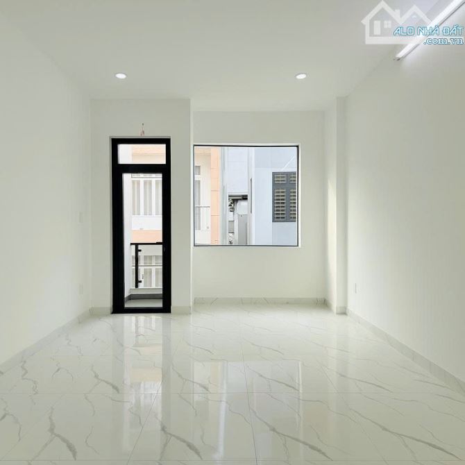 Bán nhà Bùi Quang Là, p12 Gò Vấp, Hẻm xe hơi, 50m2, 4 phòng ngủ, nhỉnh 6 tỷ - 4