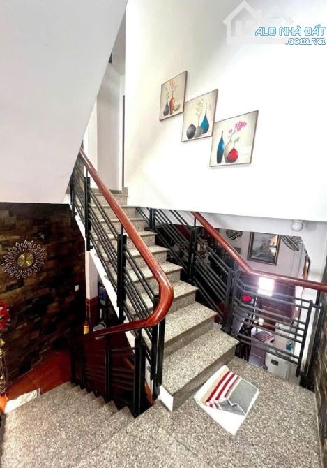 Bán nhà 4 Tầng, HẺM XE HƠI, 4.2x16m, NGUYỄN THỊ KIÊU, Q12, chỉ 6ty600 - 4