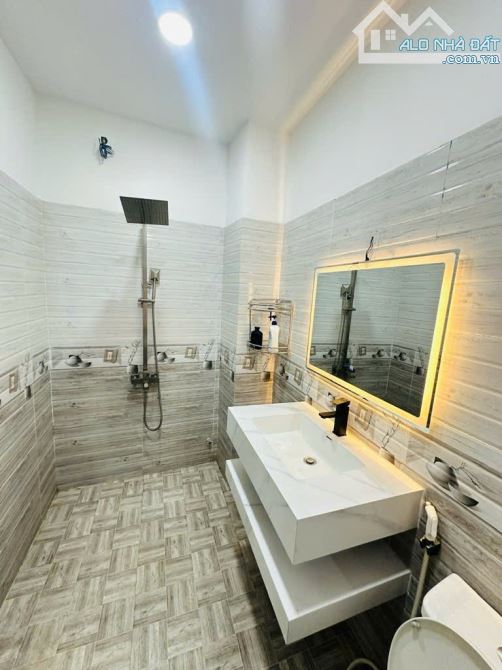 Bán biệt thự MiNi, sát Phạm Văn Đồng Thủ Đức DT 170m2 giá chỉ hơn 9 tỷ, SHR. - 4