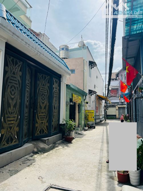 NHÀ 4 TẦNG XE HƠI TỚI CỬA SÁT BÊN PHÚ MỸ HƯNG - 7ty9 TL - 4