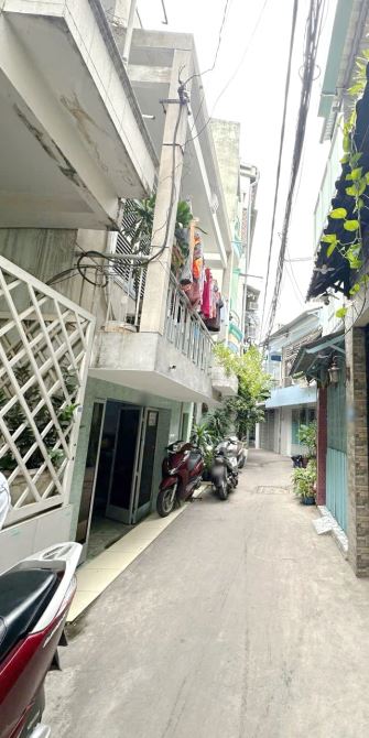 Nhà 2 tầng Diện tích khủng Đường Phạm Hùng P9 Q8 - 4