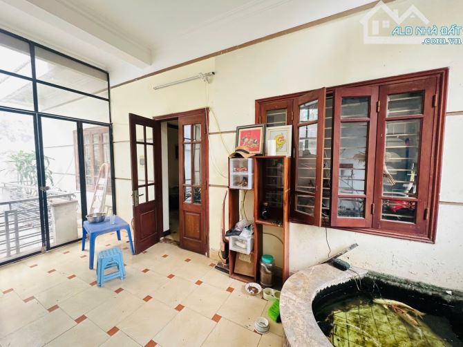 Chủ cần bán nhanh nhà Nguyễn Trãi - 69/71m x 5 tầng KCBT giá 9.5 tỉ, gần Ngã Tư Sở - 4