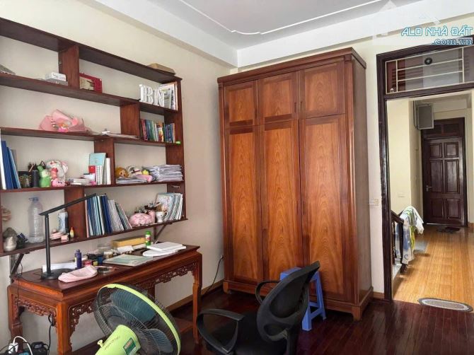 PHÂN LÔ 2 MẶT TIỀN Ô TÔ ĐỖ CỬA TỔ 1 Đa Sỹ HÀ ĐÔNG42/46m2x5 tầng: 9,9 tỷ - 4