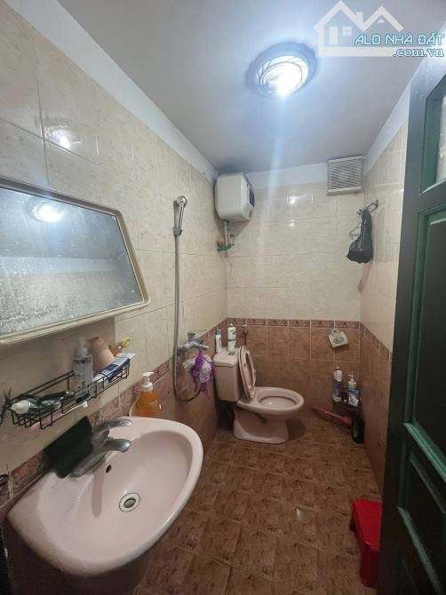 Nhà Lê Trọng Tấn - Thanh Xuân - 76m - mt 4m - oto vào nhà - dân xây - 26.8 tỷ - 4