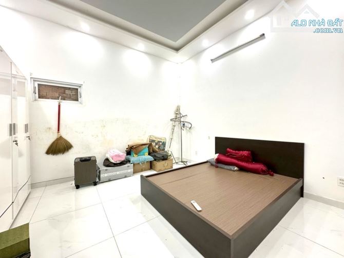 NHÀ ĐẸP TÂN PHÚ GIÁP TÂN BÌNH- NGANG 4.5Mx13M - 3 LẦU - NHÀ MỚI ĐẸP NHỈNH 6 TỶ. - 4