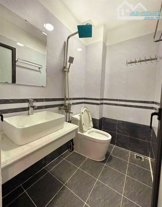 CỔ NHUẾ – NHÀ PHÂN LÔ 30m – MẶT TIỀN RỘNG 5.2m - 4