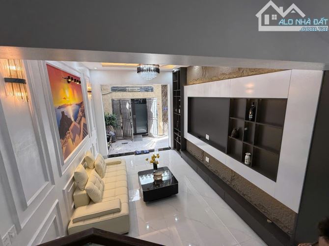 Bán nhà 3,5 tầng ngõ 476 chợ Hàng về ở luôn - 5