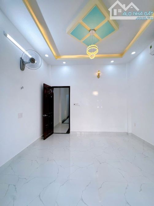 SANG NGAY CĂN NHÀ BÙI QUANG LÀ, GÒ VẤP/ GIÁ 2 TỶ 260TR/ DT 52m2/ SHR CHÍNH CHỦ/ HẺM OTO - 5