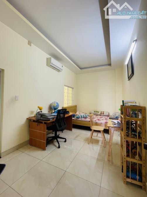 SIÊU PHẨM 3 TẦNG Ô TÔ NGỦ TRONG NHÀ - THẠNH MỸ LỢI - TIỆN ÍCH ĐÁNG SỐNG - 5