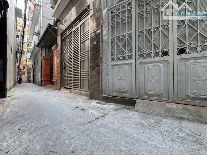 CẦU GIẤY 34M² – 15M RA Ô TÔ – TRUNG TÂM – GIÁ ĐẦU TƯ – 5.85 TỶ - 5