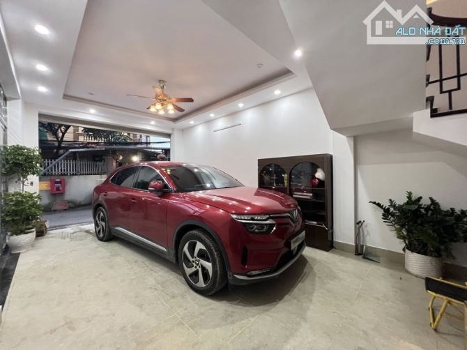 BÁN NHÀ BÁT KHỐI - LÔ GÓC -KINH DOANH - Ô TÔ TRÁNH,51M2 ,giá 11,9 tỷ - 5
