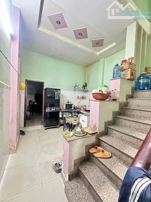 Nhà Lê Văn Quới 10