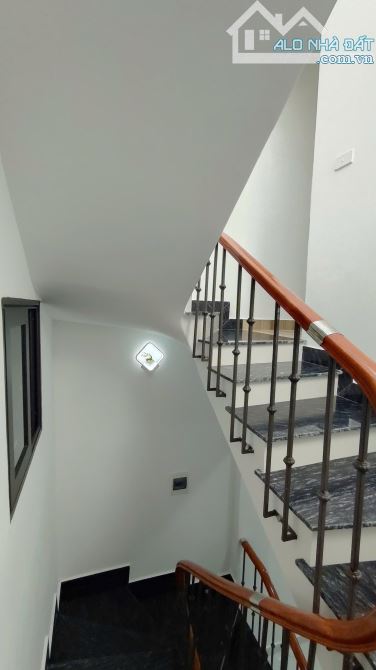 BÁN NHÀ 2 TẦNG – NGÕ NÔNG CHỈ 1 QUÀNH ĐƯỜNG CHỢ HÀNG CŨ CẦN BÁN - 5