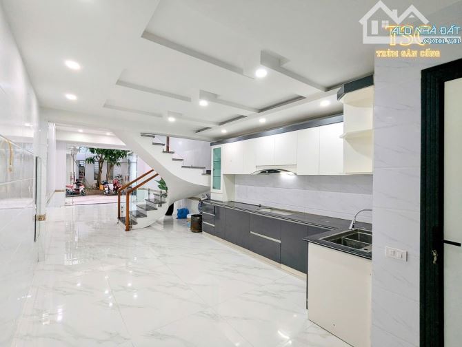 🦋4,5ty.Bán nhà 5 tầng tại nguyễn văn linh  vĩnh niệm ,lê chân  🚘Đường 2 Ô tô tránh  nhau - 5