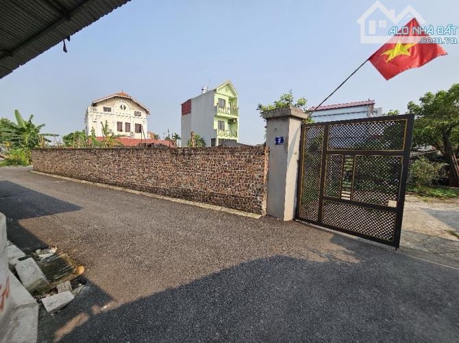 Bán Gấp lô đất Đẹp- 80 Ngọc Động Đa Tốn - Gần Vinocp - vuông vắn - đầu tư tốt chỉ 4₫ - 5