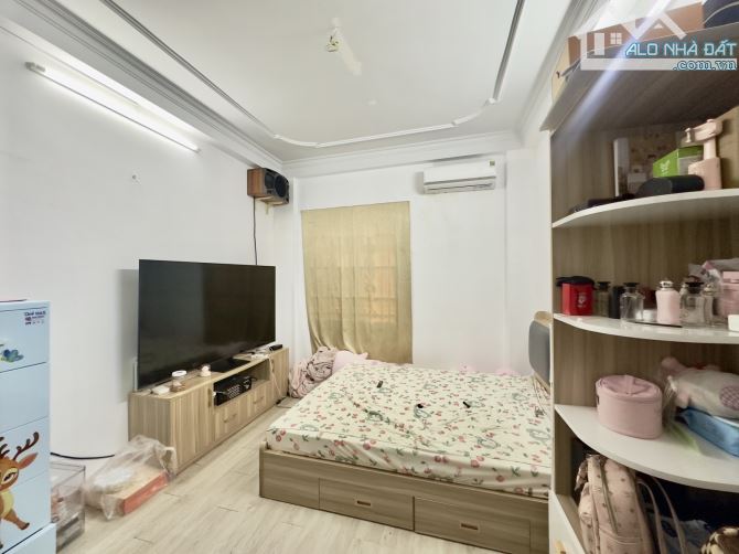 Bán nhà mặt tiền Phú Nhuận - khu PXL - 4 tầng - kinh doanh - 5