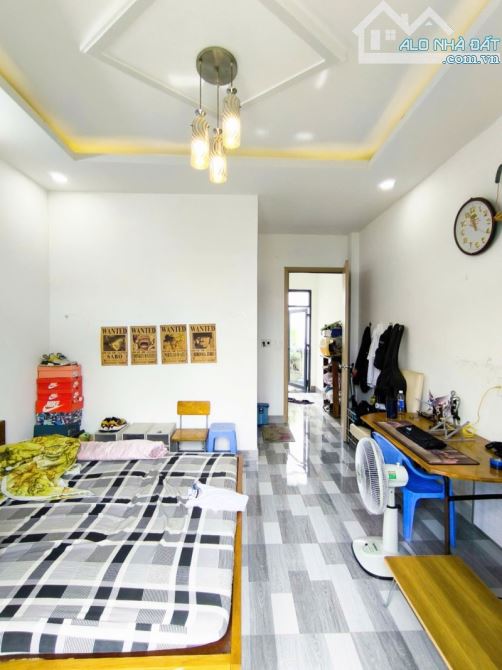 NHÀ LONG TRƯỜNG QUẬN 9 – 70M² – ĐƯỜNG 9M Ô TÔ ĐỖ – 5.XTỶ - 5