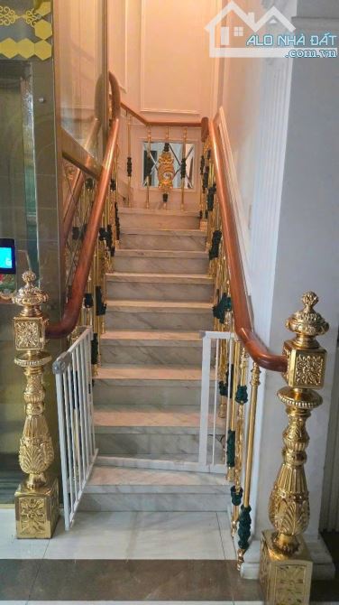 Chính Chủ hạ giá 9  bán gấp Biệt Thự VIP Đặng Thuỳ Trâm Bình Thạnh 10x20 giá chỉ còn 25 tỷ - 5