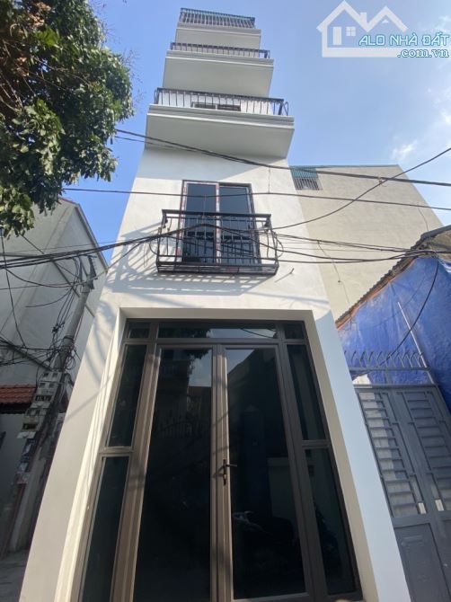 BÁN NHÀ Ỷ LA – LÔ GÓC – Ô TÔ CÁCH 50M – 35MX5T NHÀ MỚI XÂY GIÁ 5,X TỶ - 5