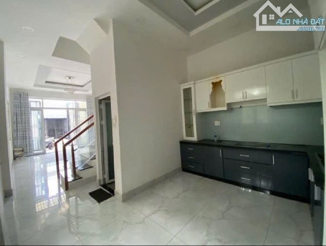 Bán nhà HẺM XE HƠI 6M, THỚI AN 16, Q12, 3 tầng, DTSD 165m2 chỉ 5 tỷ 090 triệu - 5
