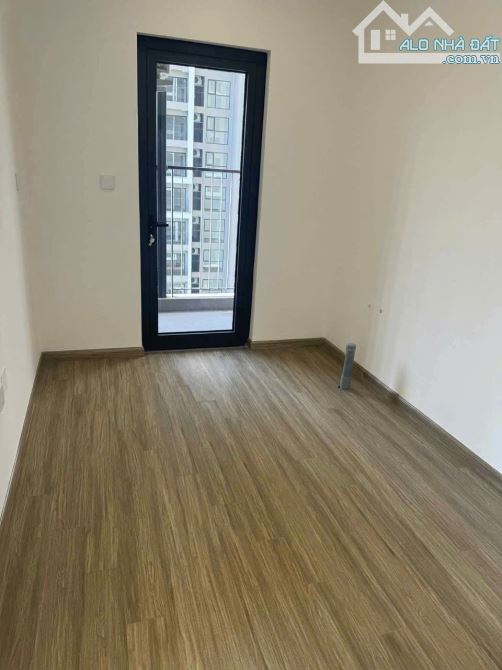 Quỹ căn SA1 Studio , 1PN, 2PN, 3PN sẵn vào ở ngày , xem nhà 24/7 Vinhome Smart City-Em Tú - 5