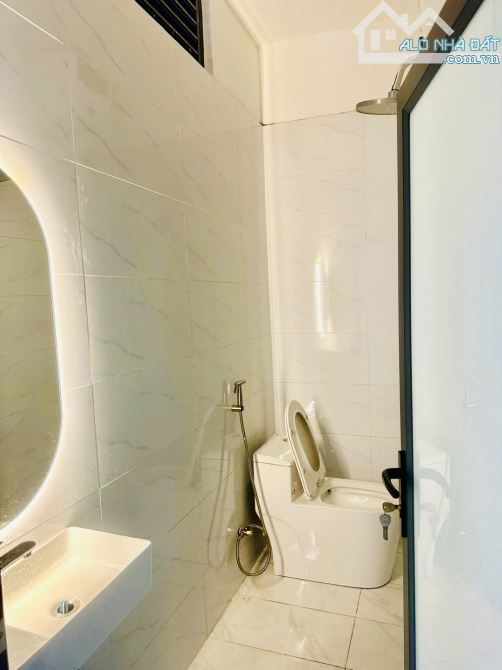HIẾM ! NHÀ MỚI ĐINH THỊ HOÀ ~ 70M² NGANG 9.5M – 2 MẶT KIỆT THÔNG - GẦN BIỂN - CHỈ 4,75 TỶ - 5
