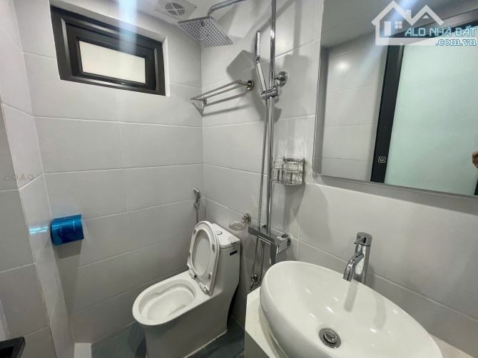 SỞ HỮU NGAY CĂN NHÀ 5 TẦNG 38M2 - DÂN XÂY ĐỘC LẬP - Ô TÔ ĐỖ GẦN - HÀNG XÓM KĐT HINODE - 5
