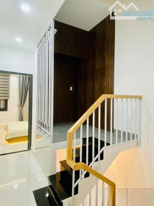 Bán Căn Nhà 2 mặt hẻm Tặng Toàn Bộ nội thất 66m2, 3 PN - 5