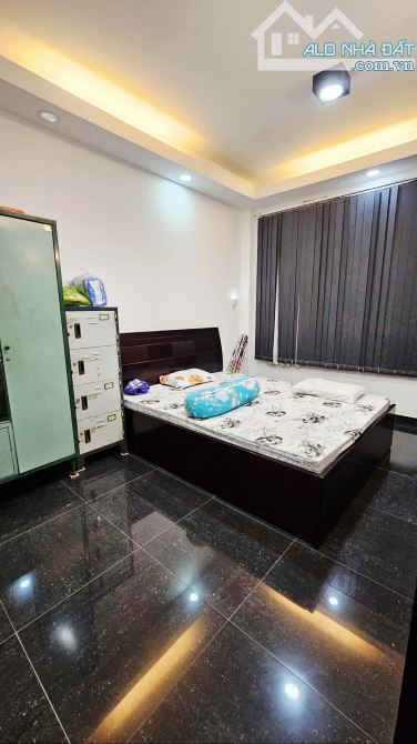 🏡 🚘 Ô TÔ VÀI BƯỚC - VÒNG XOAY LÊ ĐẠI HÀNH - GIÁP Q.5 & Q.10 - 4 TẦNG SÂN THƯỢNG NGANG 5M - 5
