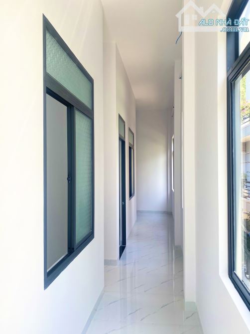 CHUYỂN NHƯỢNG NHÀ 2 TẦNG ÔM 2 MẶT HẺM THOÁNG MÁT, 45m2 n:4,4m, HẺM Ô TÔ CHẾ LAN VIÊN , QUI - 5