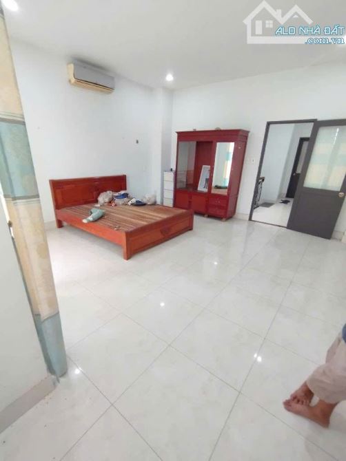 🌺 Nhà 4 tầng đường THẠNH XUÂN 33 phường Thạnh Xuân Quận 12, dt 157,7m2 (5mx32m) Hẻm 6m - 5
