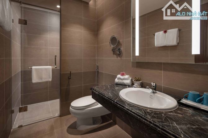 Bán căn hộ 2 phòng ngủ tòa Alphanam Luxury chuẩn 5 sao - 6