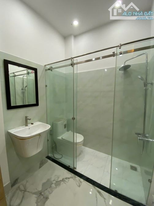 Nhà MT Lý Đạo Thành - 4,5 x 13M - 8 Tỷ - Cạnh Khu Bình Phú 2 - 6