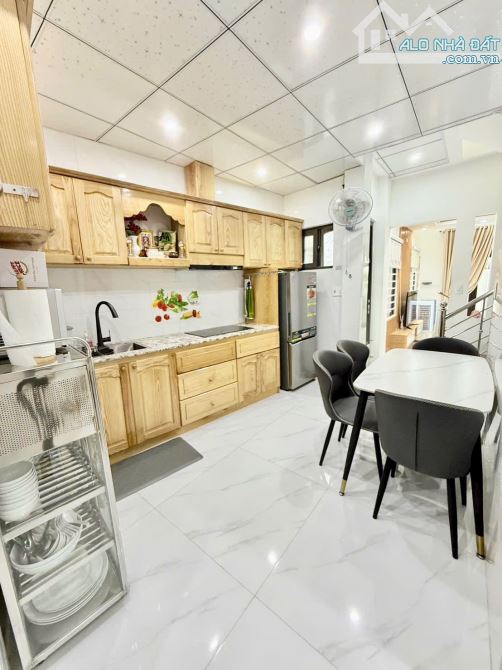 75M2 NHÀ MÊ LỬNG ĐÚC KIÊN CỐ KIỆT TRẦN CAO VÂN THẲNG ĐƯỜNG - 6