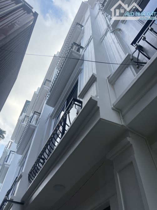 🏠 Bán nhà Di Ái, Hoài Đức – 30m², 5 tầng, MT 4.3m – Giá chỉ 4.55 tỷ - 6