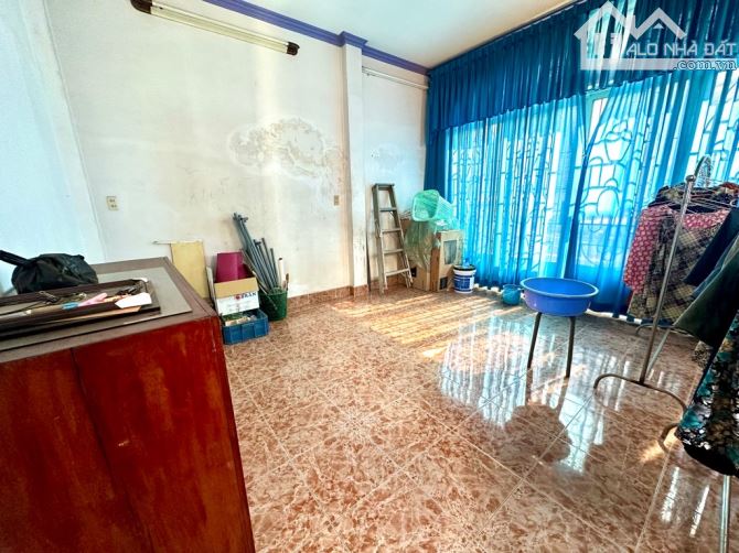 NHÀ ĐẸP 4 TẦNG 48M2-HẺM 4M LÒ GỐM-GIÁ 5.6 TỶ - 6