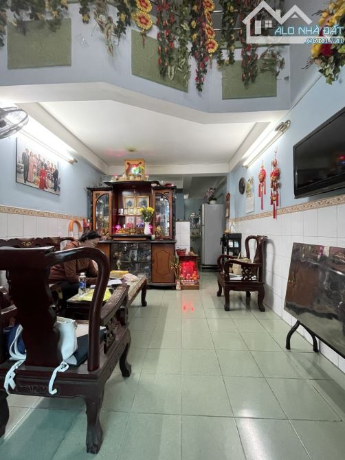 Bán gấp nhà hẻm Nhật Tảo, Q10, 4 tầng, DT: 3,4x10M, giá 6,8 tỷ ( TL ) - 6