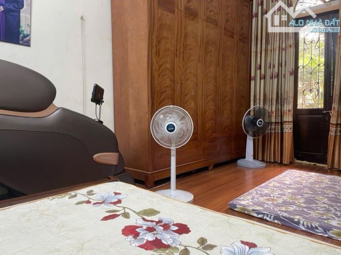 Bán nhà mặt phố Nguyễn Ngọc Nại Thanh Xuân, mặt tiền 4.3x14.6m - 22.4 tỷ, giá chốt cực tốt - 6