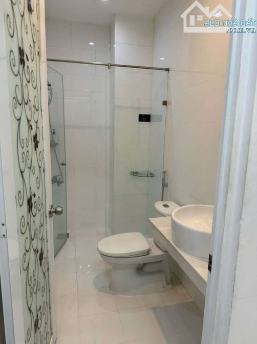 QUẬN 8!NHÀ ĐẸP DƯƠNG BÁ TRẠC CÓ SẴN THU NHẬP KHỦNG_NGAY QUẬN 1 CHỈ 11.9TỶ - 6