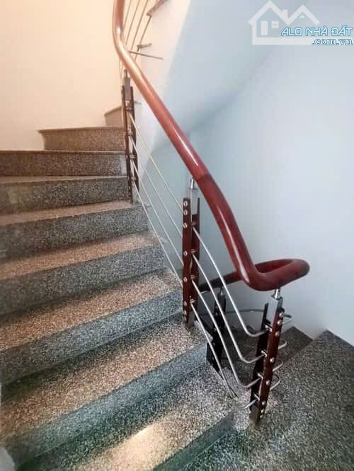Phố Chợ Khâm Thiên - Đống Đa- Hà Nội - 30m2 - 5 tầng - 9 tỷ - 6
