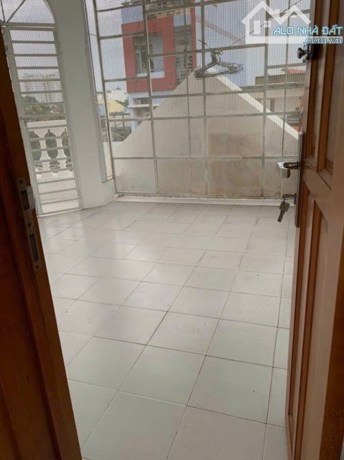 Nhà Cho Thuê Nguyên Căn Bagac Hẻm Quận 1 - 6