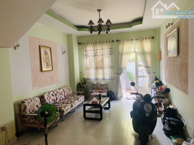 Nguyễn Thị Định Quận 2 81m2 chỉ 7tỷ - 6