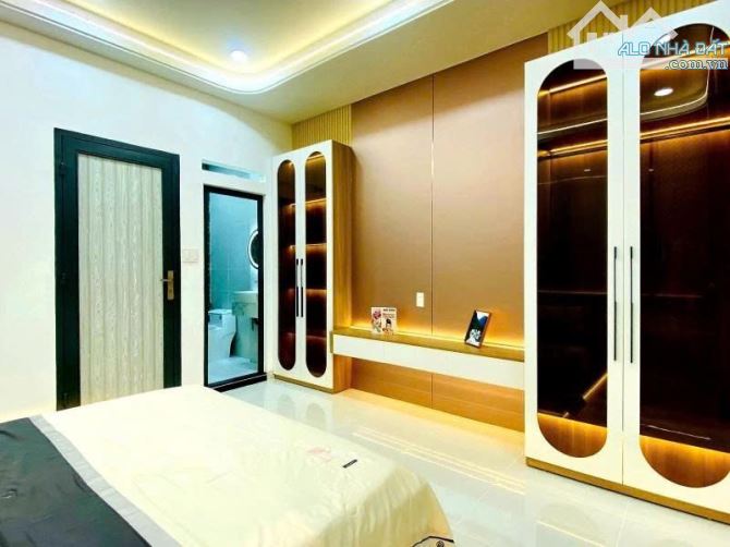 Bán Căn Nhà 2 mặt hẻm Tặng Toàn Bộ nội thất 66m2, 3 PN - 6