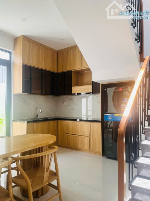 🏡 BÁN NHÀ KIỆT TRẦN PHÚ – THUẬN HÓA, TP HUẾ 🏡  ✨ Diện tích: 87,5m² (ngang 8m) - 7