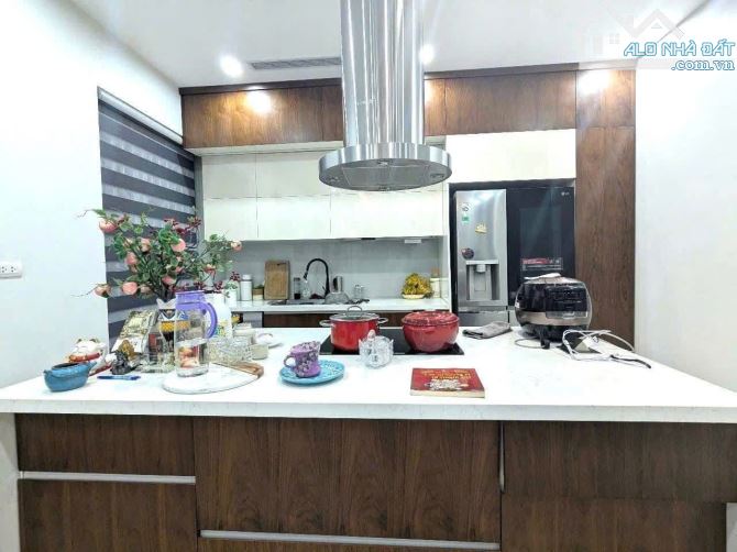 Bán Tòa Văn Phòng 6 Tầng Đẹp Nhất, Nguyễn Xuân Khoát - Ngoại Giao Đoàn - 7