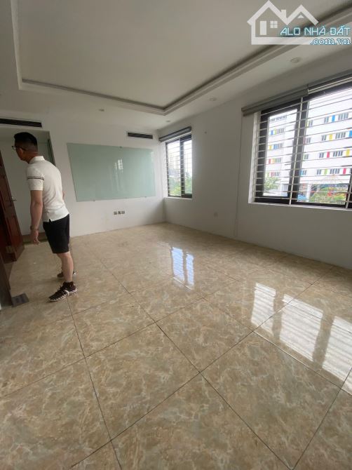 Cho thuê nhà KĐT Hoàng Thành Villas, Mỗ Lao, Hà Đông, HN. DT 120m, 5 tầng, có thang máy. G - 7